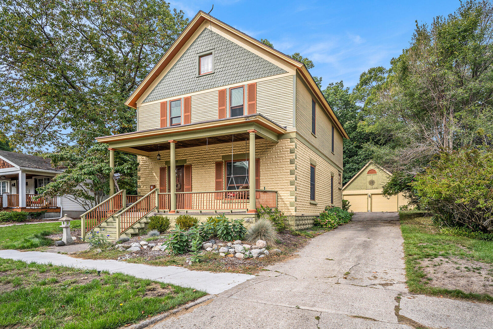 Property Photo:  307 S 4th Street  MI 49417 