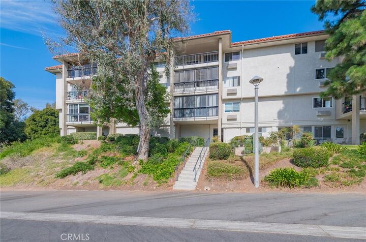 3244 San Amadeo 2C  Laguna Woods CA 92637 photo