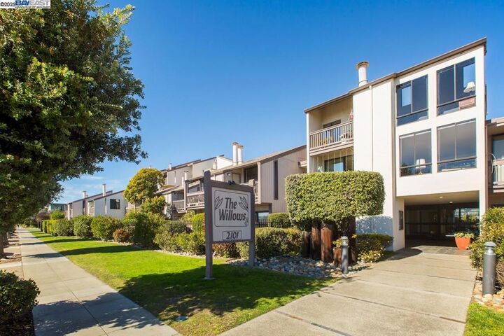 Property Photo:  2101 Shoreline Dr 475  CA 94501