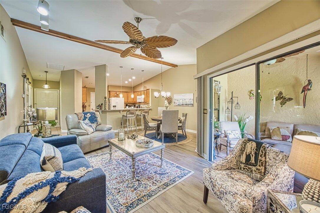 Property Photo: 5323 Concord Way FL 33907