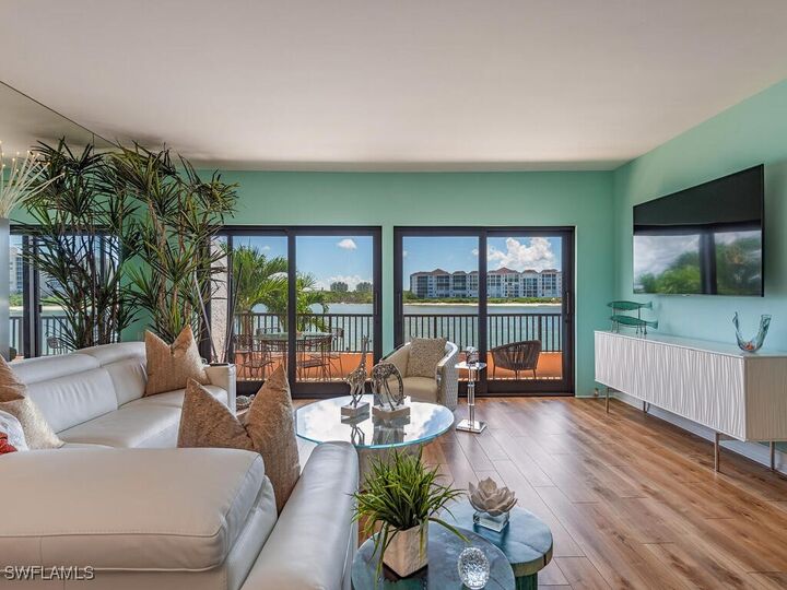 Property Photo:  421 La Peninsula Boulevard 421  FL 34113 