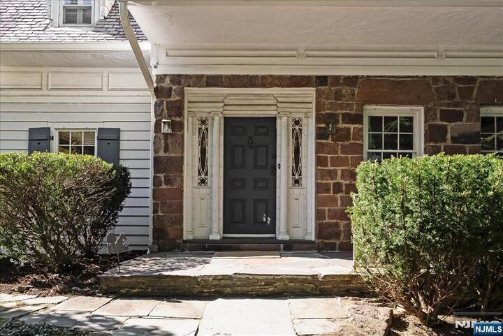 Property Photo:  150 Rock Road  NJ 07506 