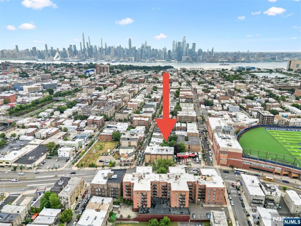 Property Photo: 2608 Kennedy Boulevard 1 NJ 07087