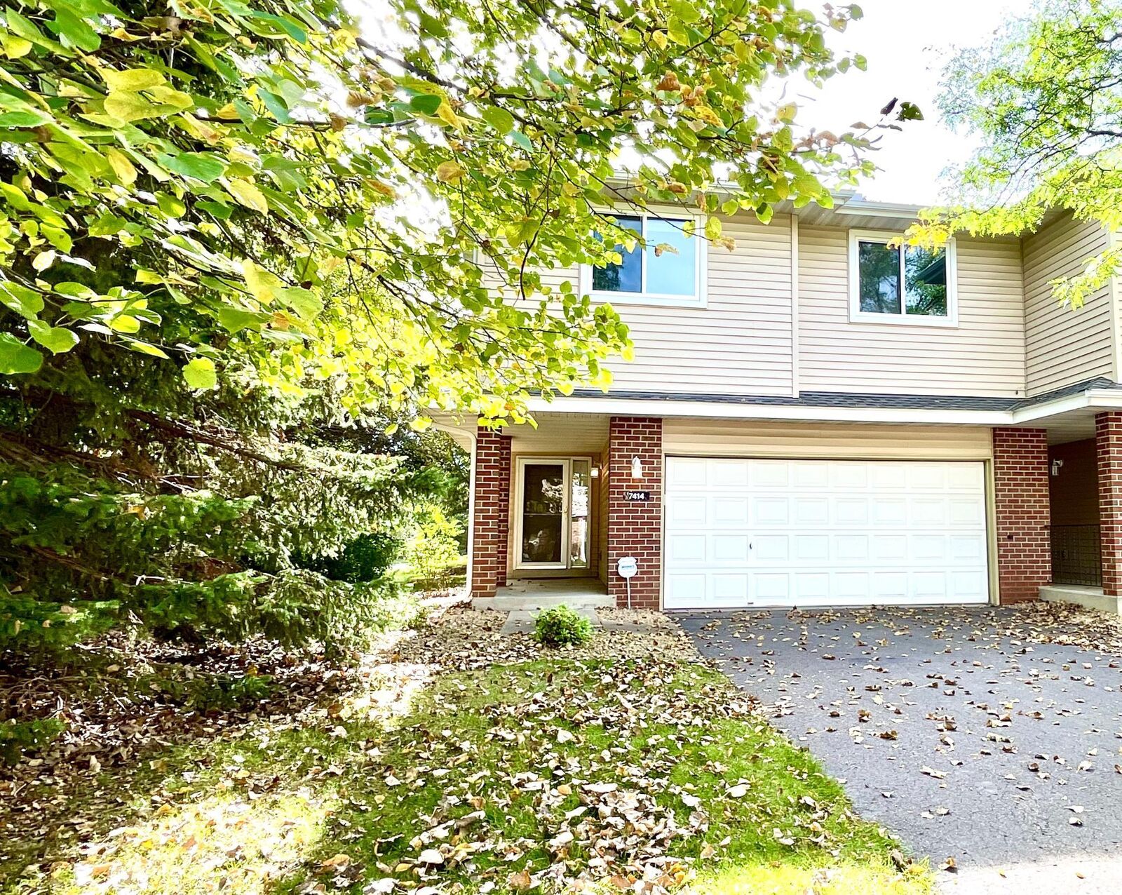 Property Photo:  7414 Bolton Way  MN 55076 