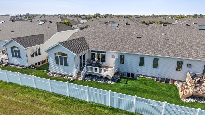 Property Photo: 1743 Cypress Way ND 58078