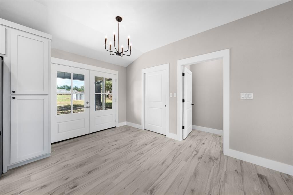 Property Photo: 1703 Arbala Road TX 75482