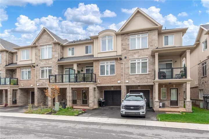Property Photo:  40 Zinfandel Drive 39  ON L8E 0L1 