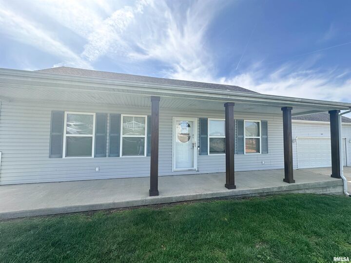 5691 Silver Fox Drive  Carterville IL 62918 photo