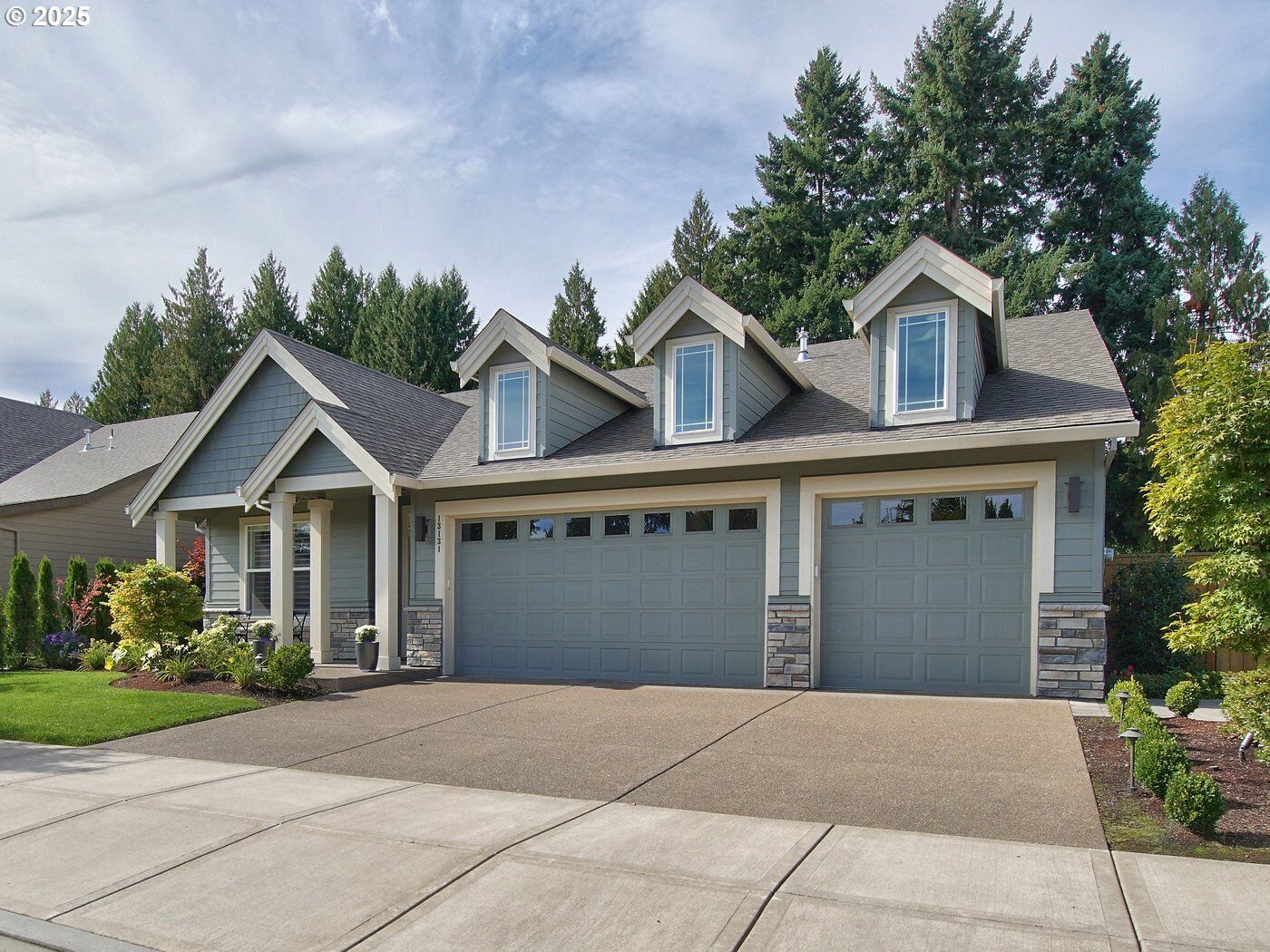 Property Photo:  13131 SE Sprout Ln  OR 97222 