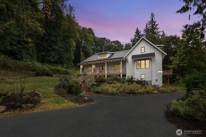 Property Photo: 15403 127th Avenue SE WA 98290
