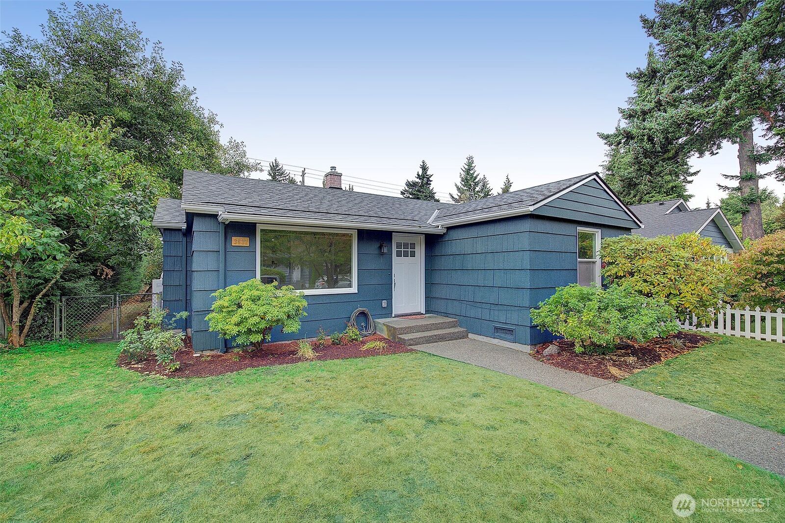 Property Photo:  3637  48th Avenue SW  WA 98116 
