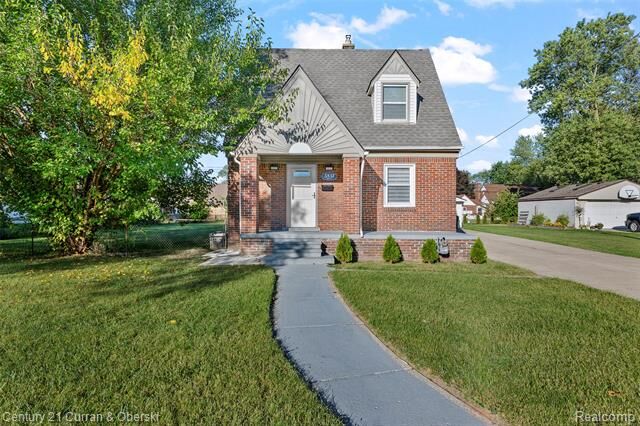 Property Photo: 5851 Gilman Street MI 48135