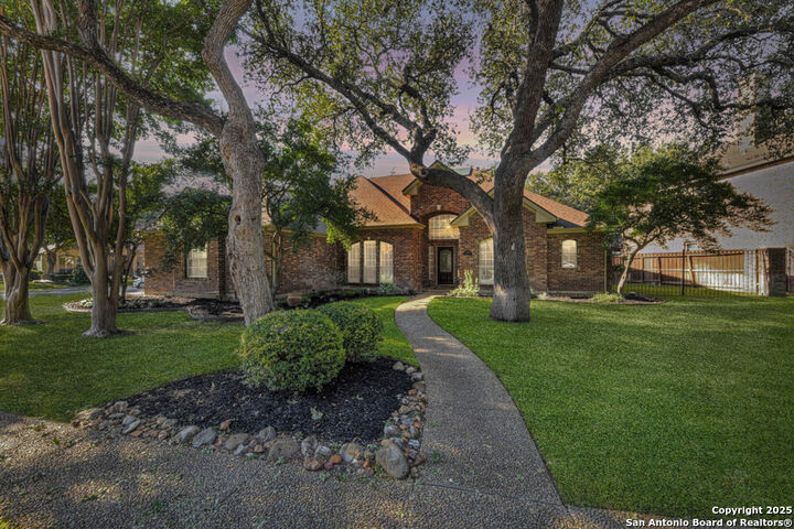 Property Photo: 2204 Blackoak Bnd TX 78248