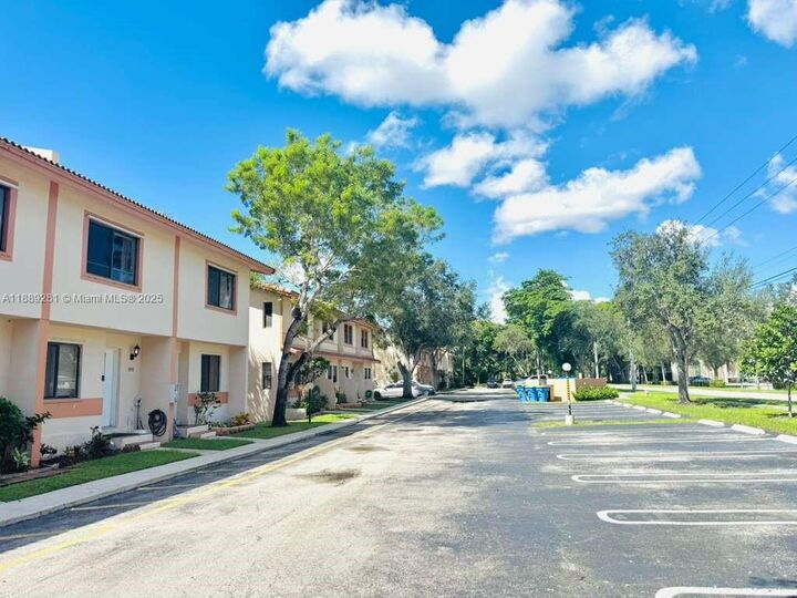 Property Photo: 9090 NW 40th St 3 FL 33065