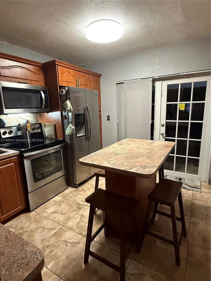 Property Photo: 1813 SW 107th Ave 2408 FL 33165