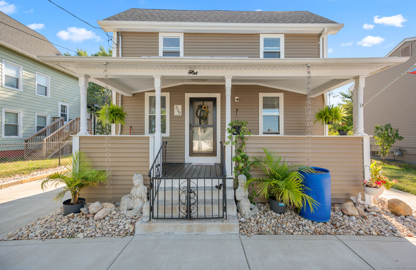 Property Photo:  350 South Cherry Street  CT 06492 