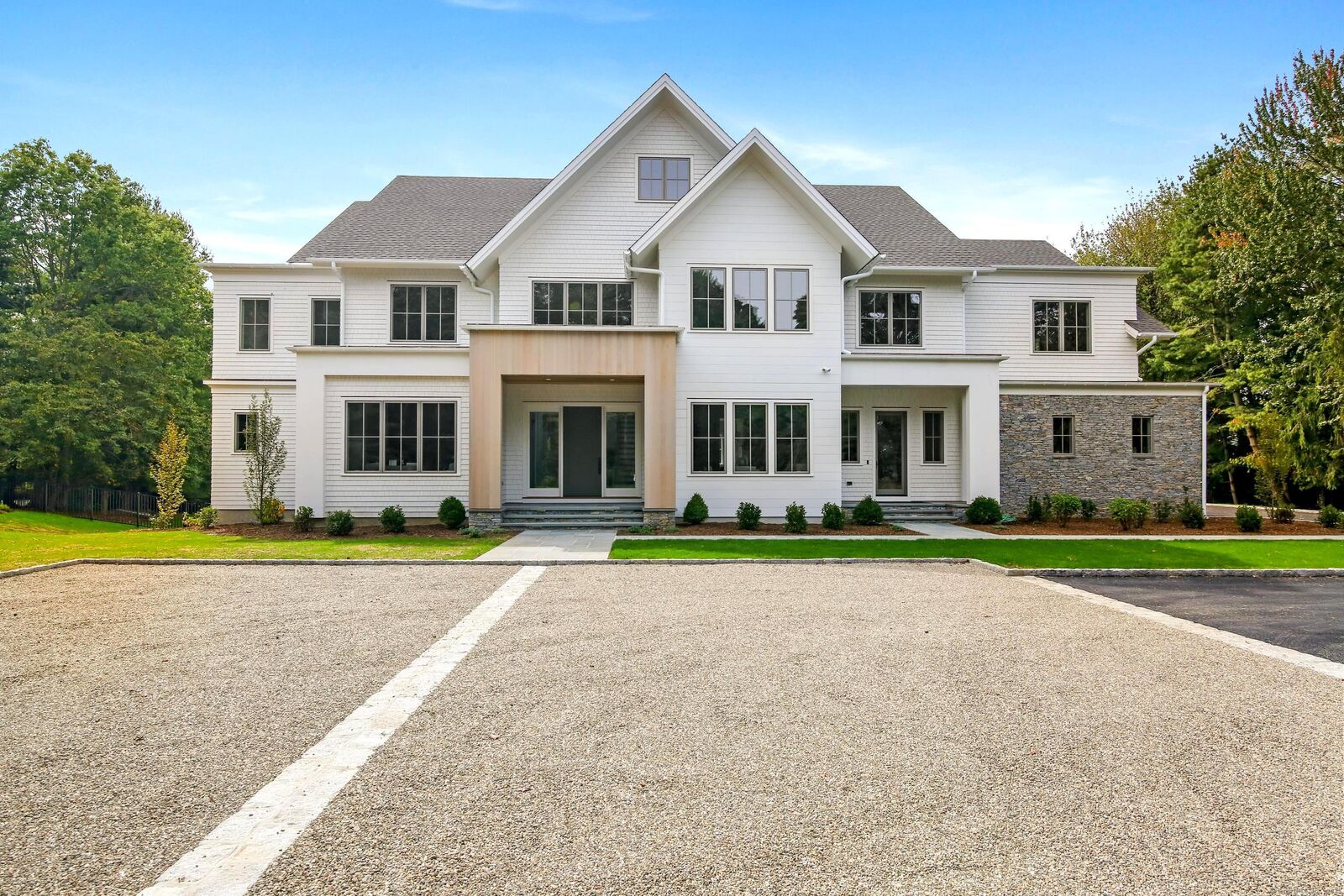 Property Photo:  7 Roshab Lane  CT 06880 