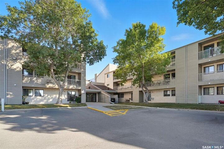 207C Tait Place 206  Saskatoon SK S7H 5L7 photo
