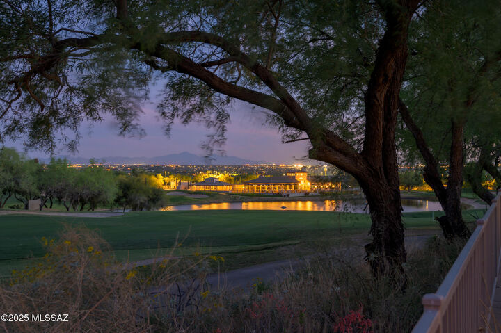 Property Photo:  5304 N Spring View Drive  AZ 85749 