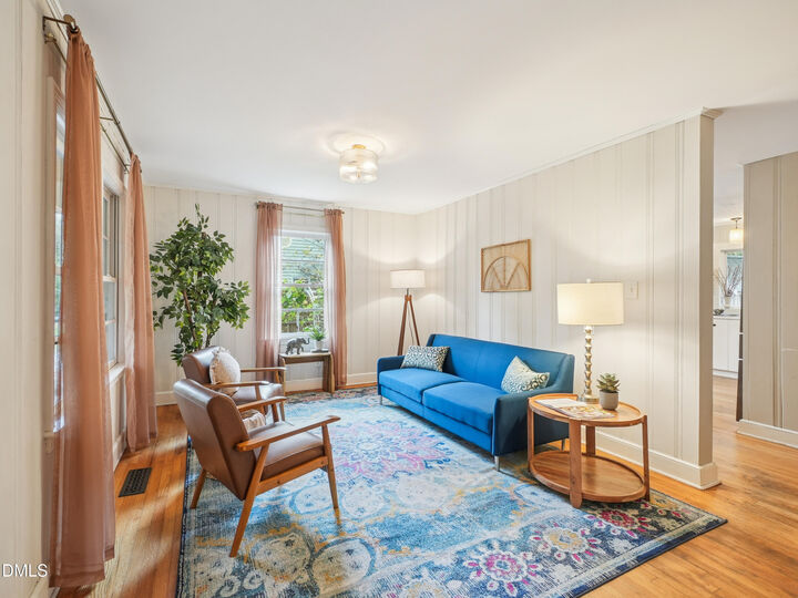 Property Photo: 110 Hill Street NC 27514