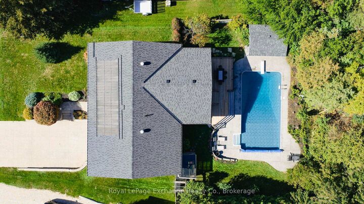 Property Photo: 723 Goldie Crescent ON N2Z 2Z9