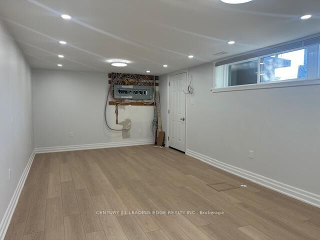 Property Photo:  39 Elinor Avenue Bsmt  ON M1R 3H1 