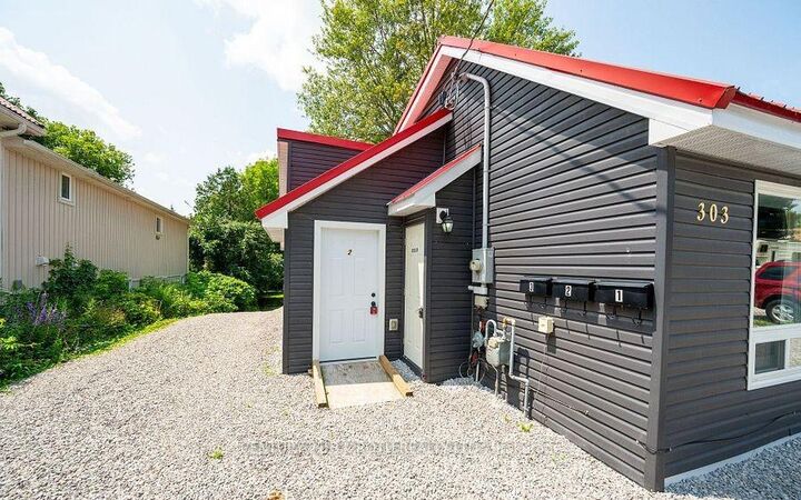 303 Moffat Street 1  Orillia ON L3V 4E9 photo