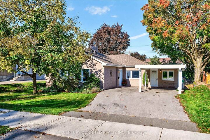 1037 Glebemount Crescent  Peterborough ON K9H 6M1 photo