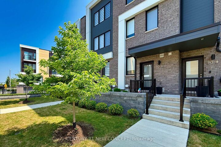 Photo de la propriété:  90 Stanley Greene Boulevard 3  ON M3K 0C8 