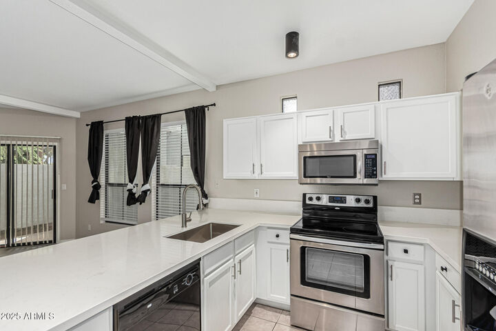 Property Photo:  280 S Elizabeth Way 33  AZ 85225 
