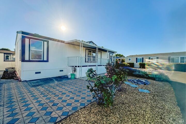 Property Photo:  529 Rosewood Circle  CA 94954 