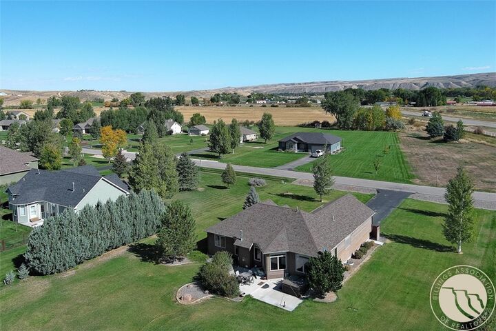 Property Photo:  9 Bridle Trails Dr  MT 59041 