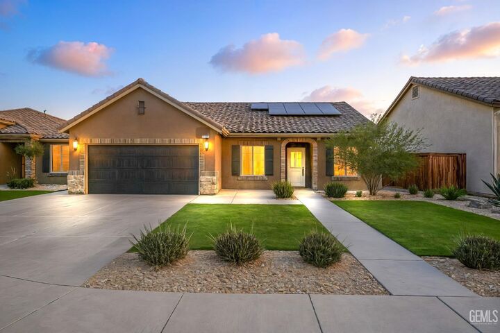 9410 Laurel Ridge Lane  Shafter CA 93263 photo
