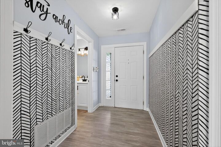 Property Photo:  43 Saddle Drive  NJ 08054 