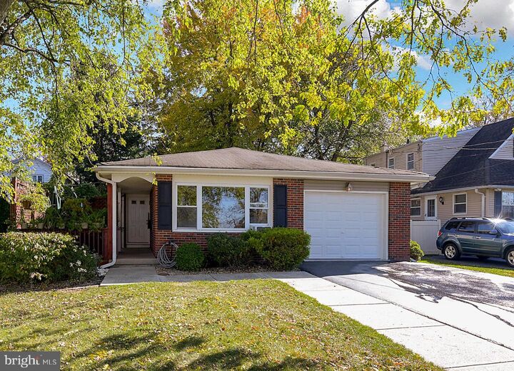 Property Photo:  33 Sunset Avenue  NJ 08628