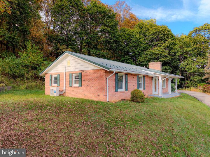 680 Barclay Drive  Bedford PA 15522 photo