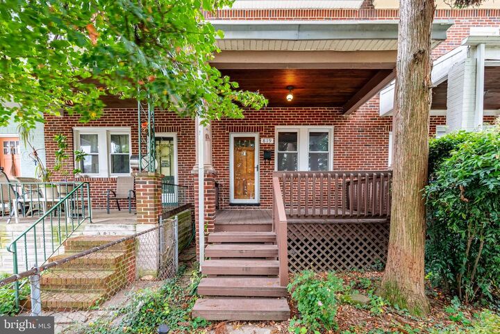 Property Photo: 819 W 33rd Street MD 21211