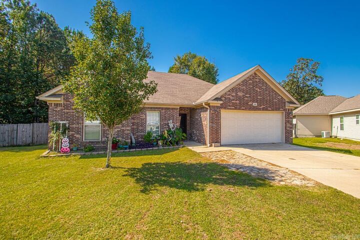 Property Photo:  1601 Katrina Drive  AR 72022 