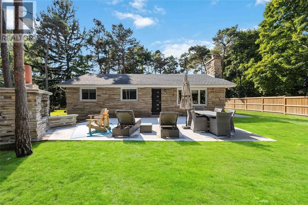 Property Photo:  6655 Foster Crescent  ON N0N 1J3 