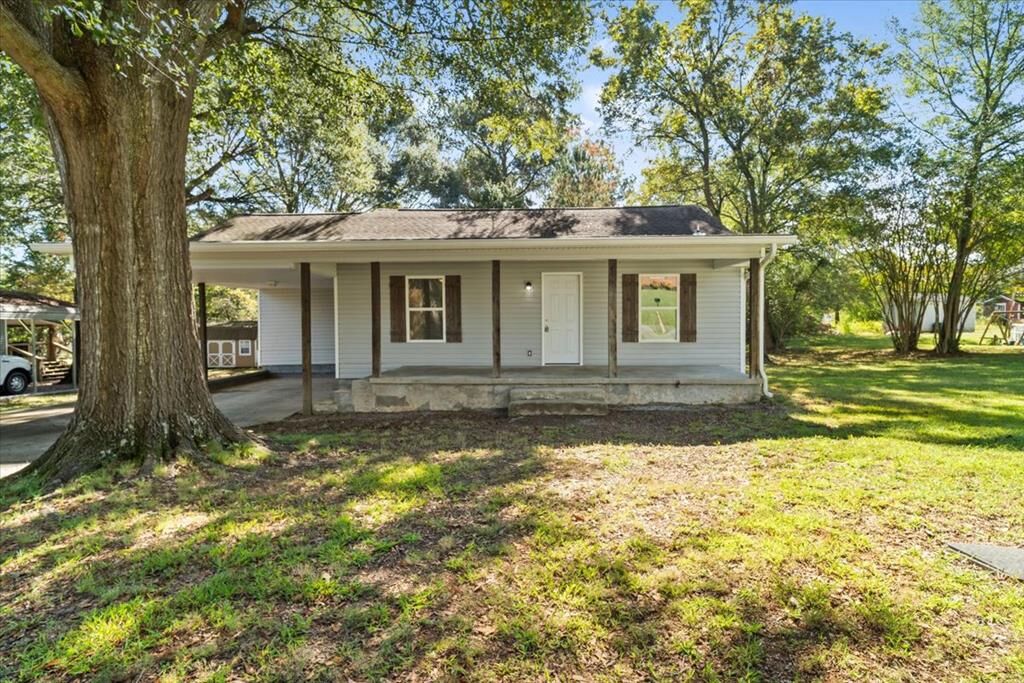 Property Photo: 805 Daugherty Street GA 30728