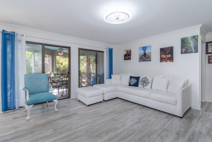Property Photo:  4679 Tennis Club Lane  SC 29455 