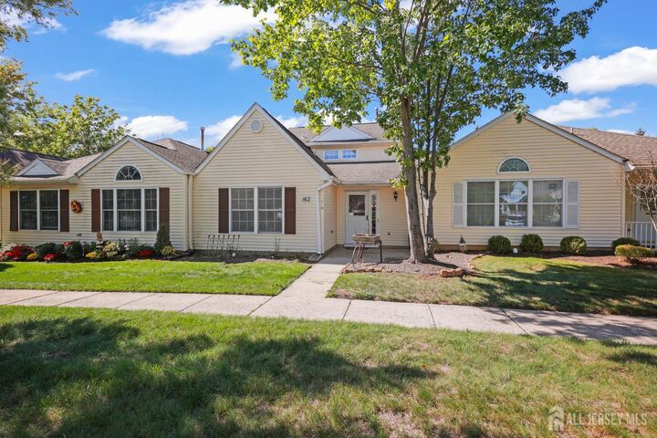 162 Goldfinch Drive  Monroe NJ 08831 photo