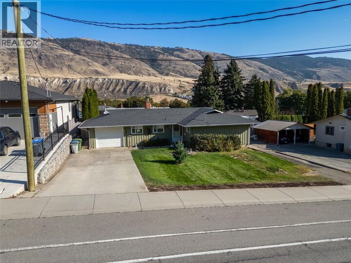 Property Photo:  2282 Valleyview Drive  BC V2C 4C7 