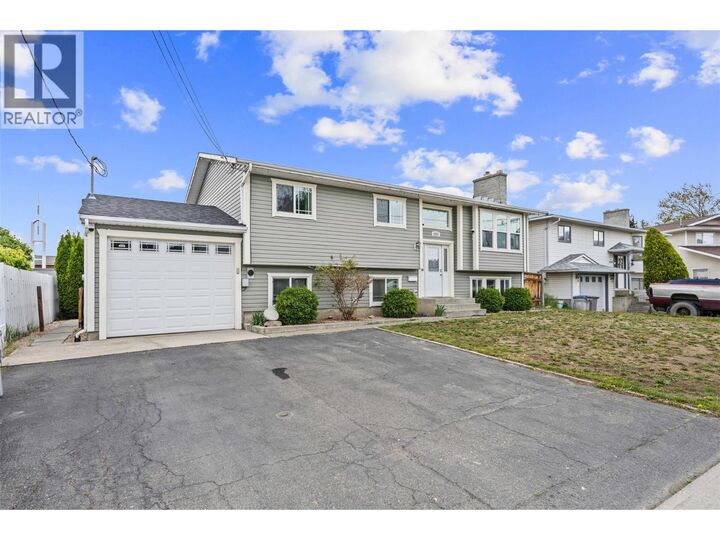 2203 Bossert Avenue  Kamloops BC V2B 8H6 photo