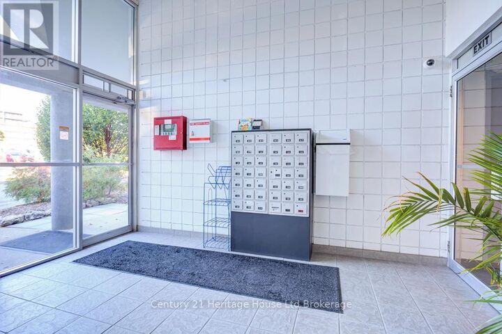 Photo de la propriété:  163 Ferguson Drive 106  ON N4V 1B1 