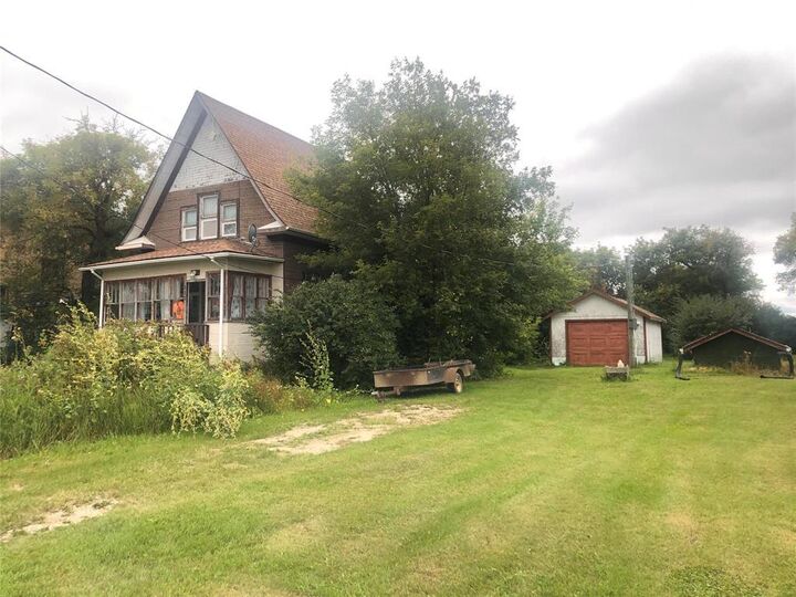 Property Photo:  117 Government Allowance Road  MB R0J 1J0 