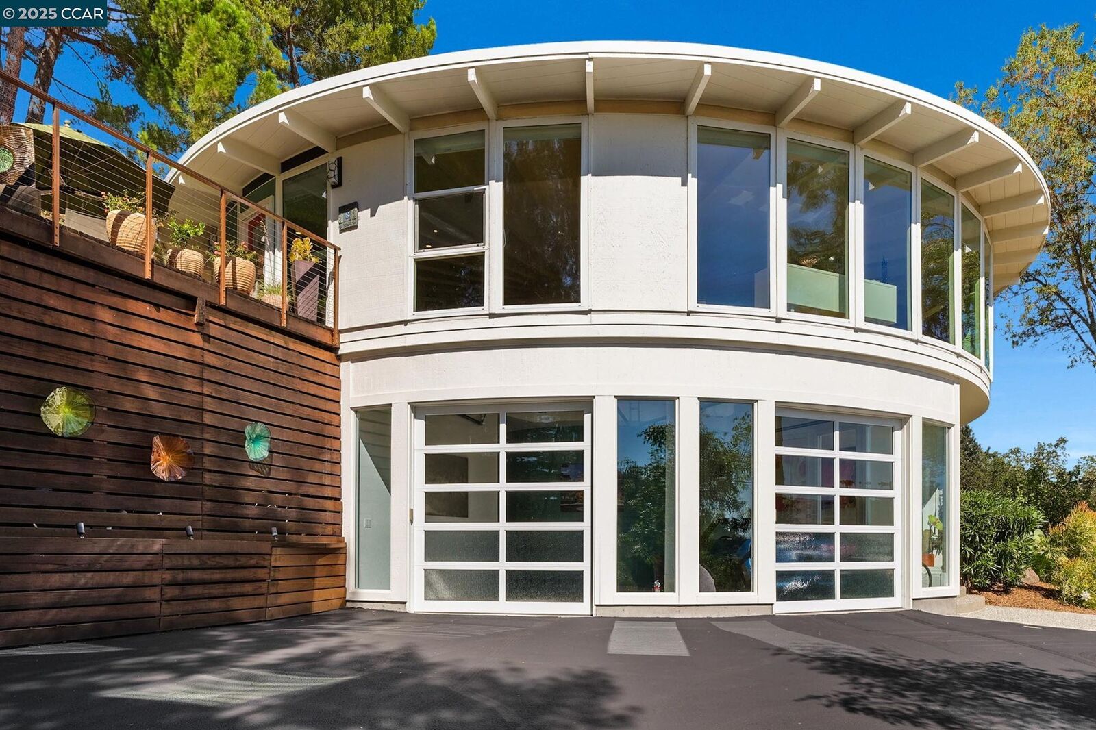 Property Photo:  1874 Meadow Ln  CA 94595 