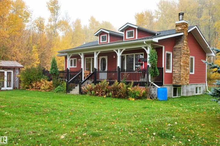 Property Photo:  102062 Twp Road 594 34  AB T0E 0B0 