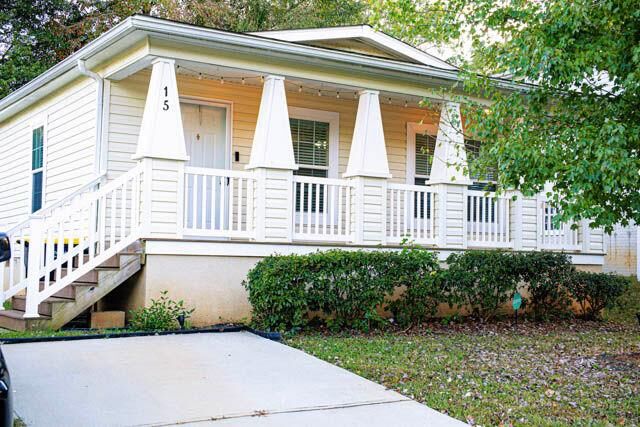 Property Photo: 15 Meadowview Street GA 30263