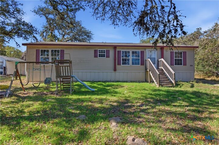 Property Photo: 780 Oak Tree Road TX 78155
